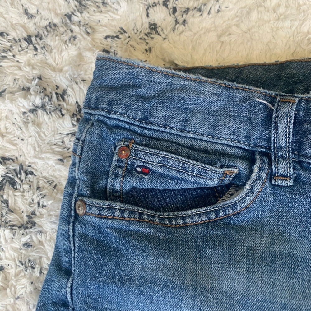 Vintage Tommy Cutoffs - Picture 3 of 8